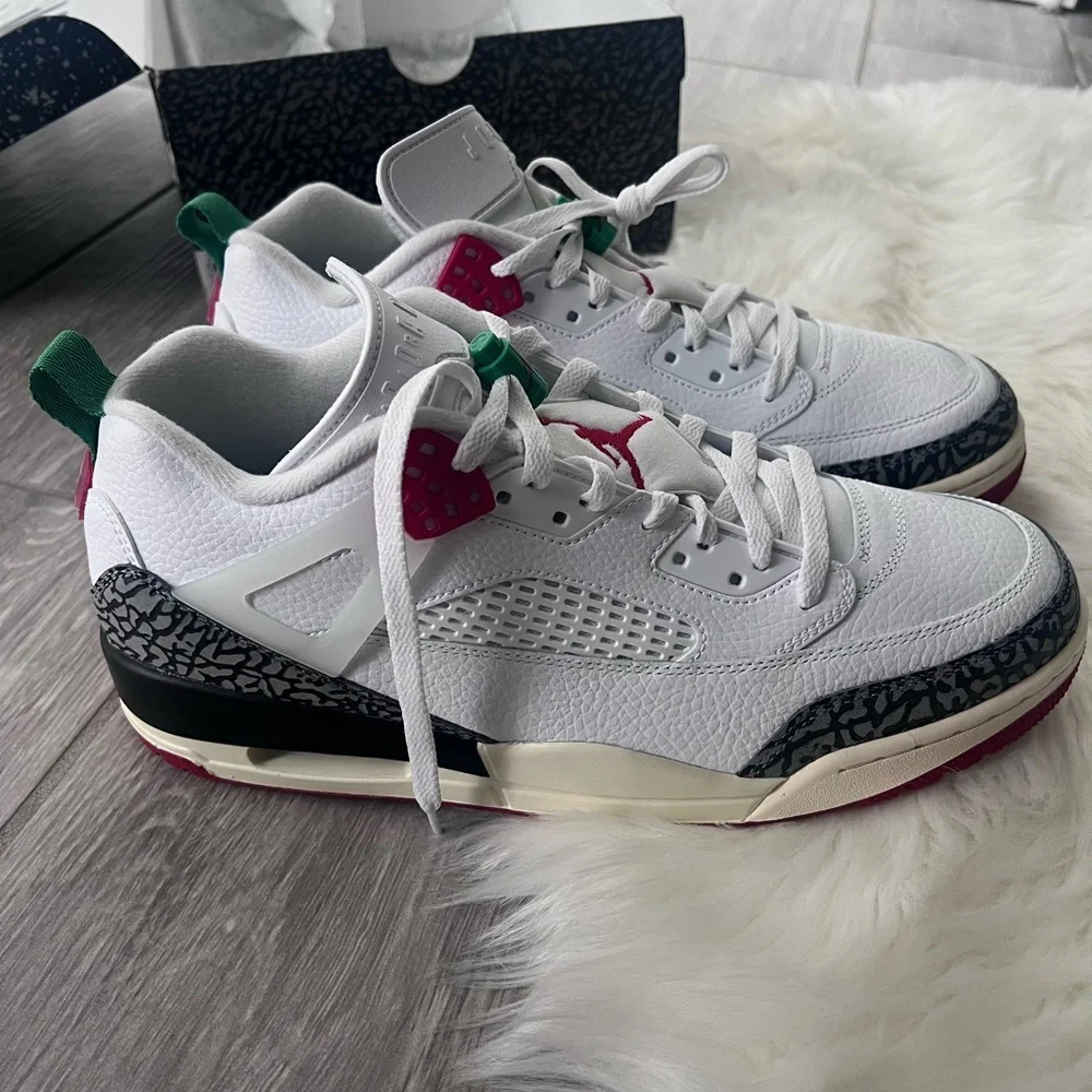 Men’s Jordan Spizike Low - Picture 6 of 16